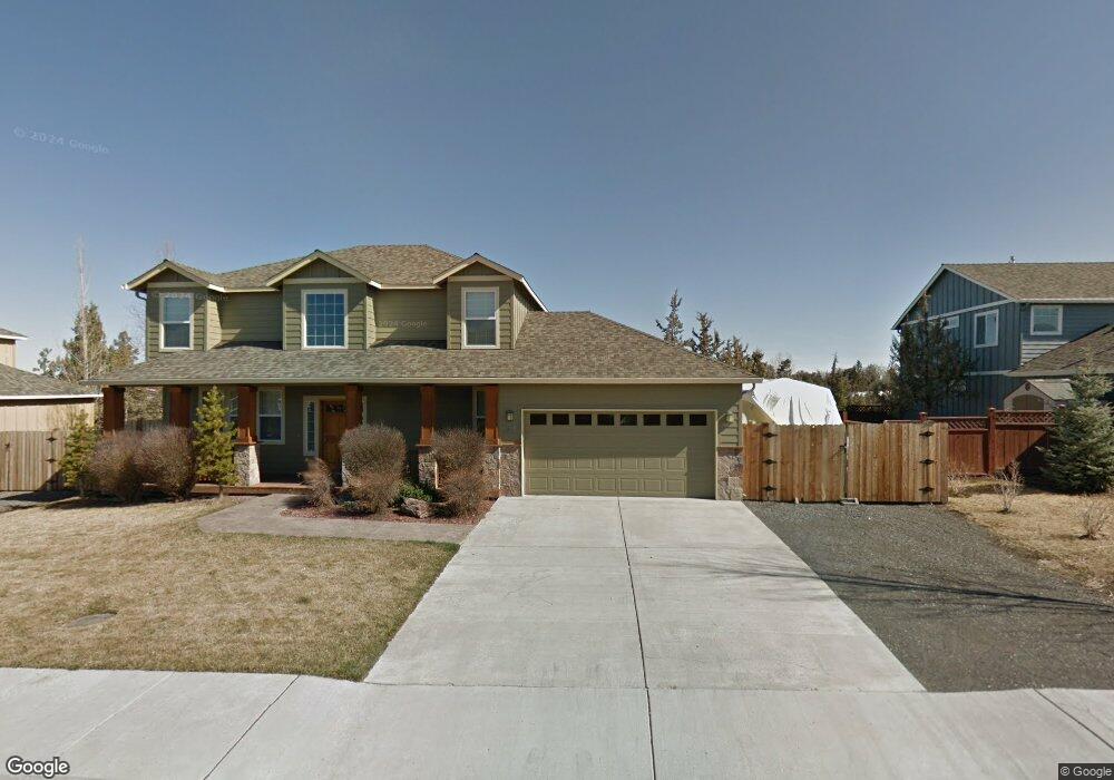 1318 SW Rimrock Way, Redmond, OR 97756 - photo 1