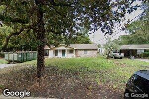 4 Dyches Dr, Savannah, GA 31406