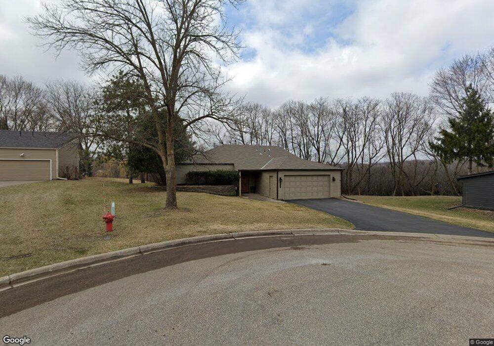 4300 Arrowhead Ct, Minnetonka, MN 55345 - photo 1