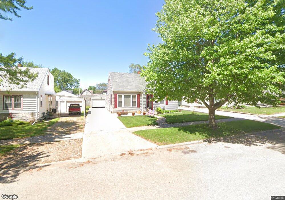 1125 Byron Ave, Waterloo, IA 50702 - photo 1