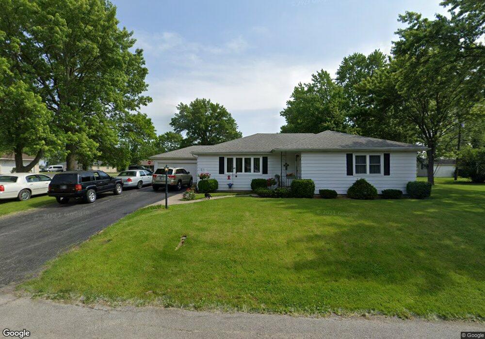 310 Hillcrest Rd, Bluffton, IN 46714 - photo 1