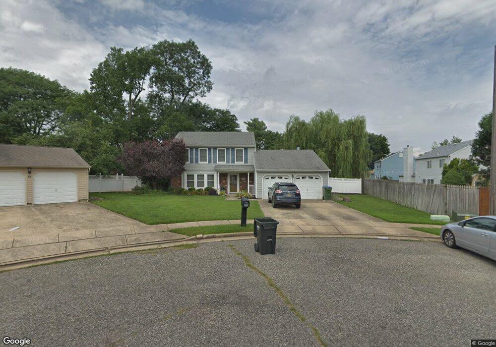 4 Firethorn Ct, Edison, NJ 08820 - photo 1