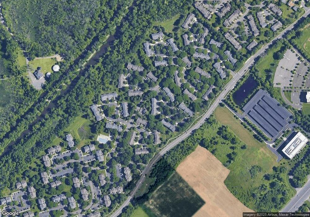 4 Colebrook Ct, Princeton, NJ 08540 - photo 1