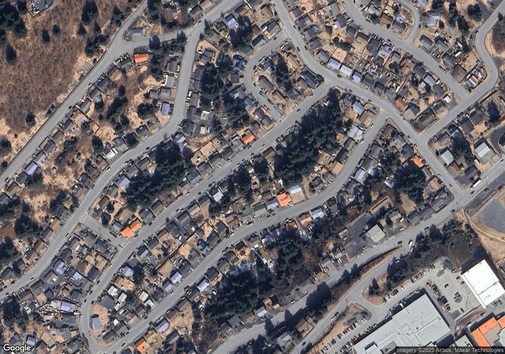 910 Hemlock St, Kodiak, AK 99615 - photo 1