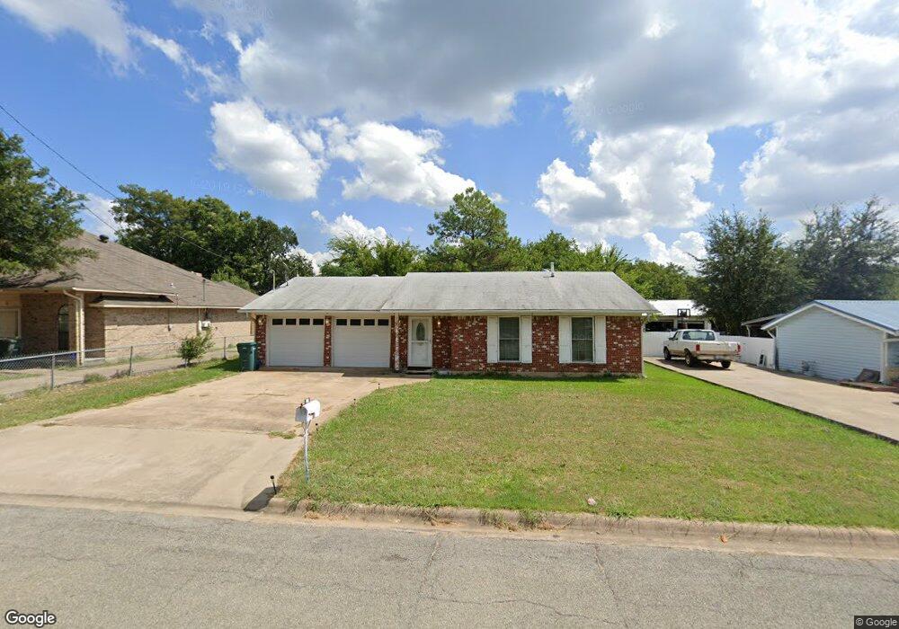 2115 Loy St, Sherman, TX 75090 - photo 1
