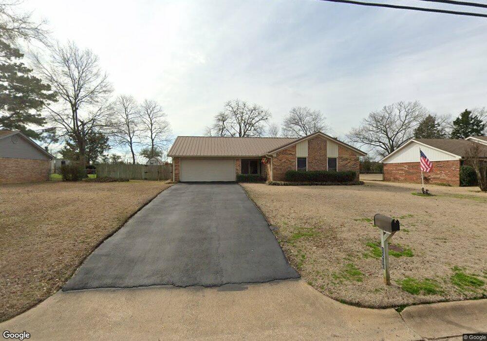 1200 Leach St, Kilgore, TX 75662 - photo 1