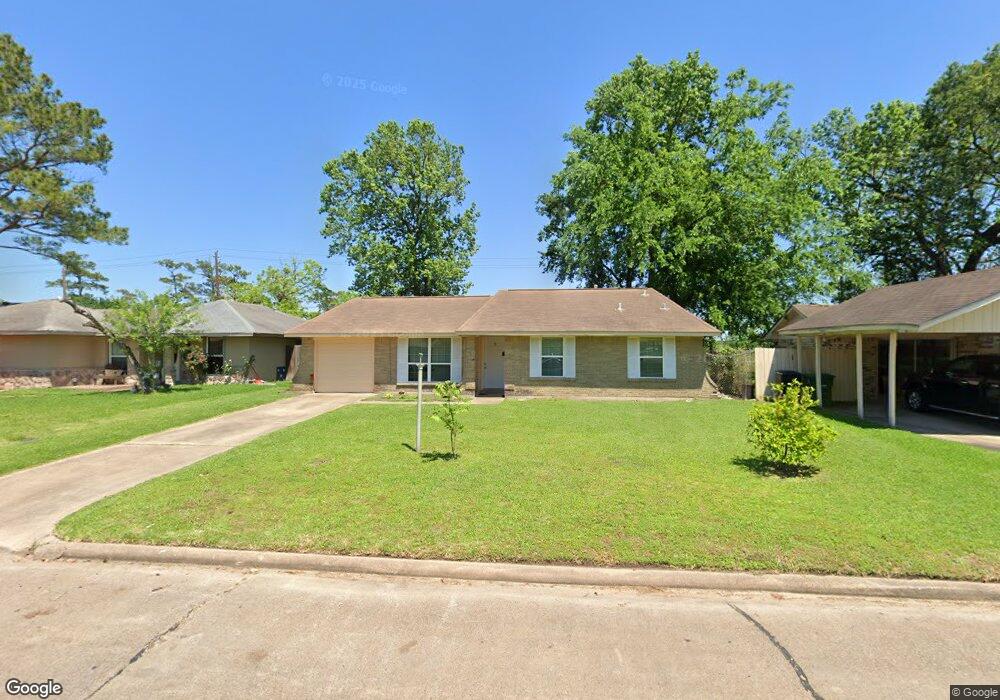 10538 Woodwick St, Houston, TX 77016 - photo 1