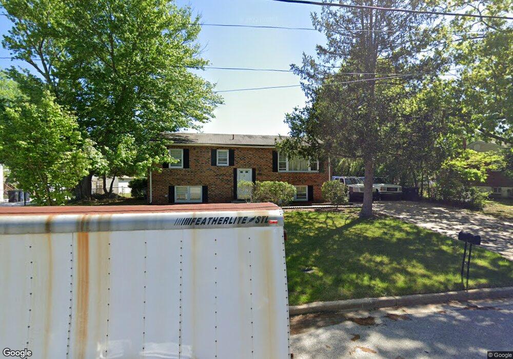 9108 Dixon Dr, Clinton, MD 20735 - photo 1