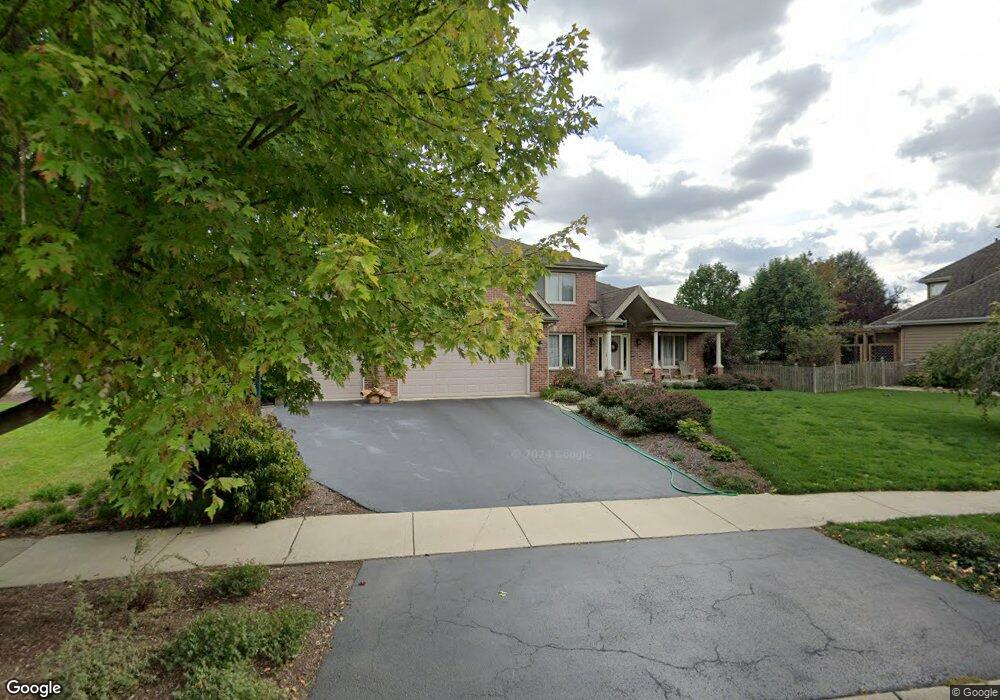 465 Waubonsee Cir, Oswego, IL 60543 - photo 1