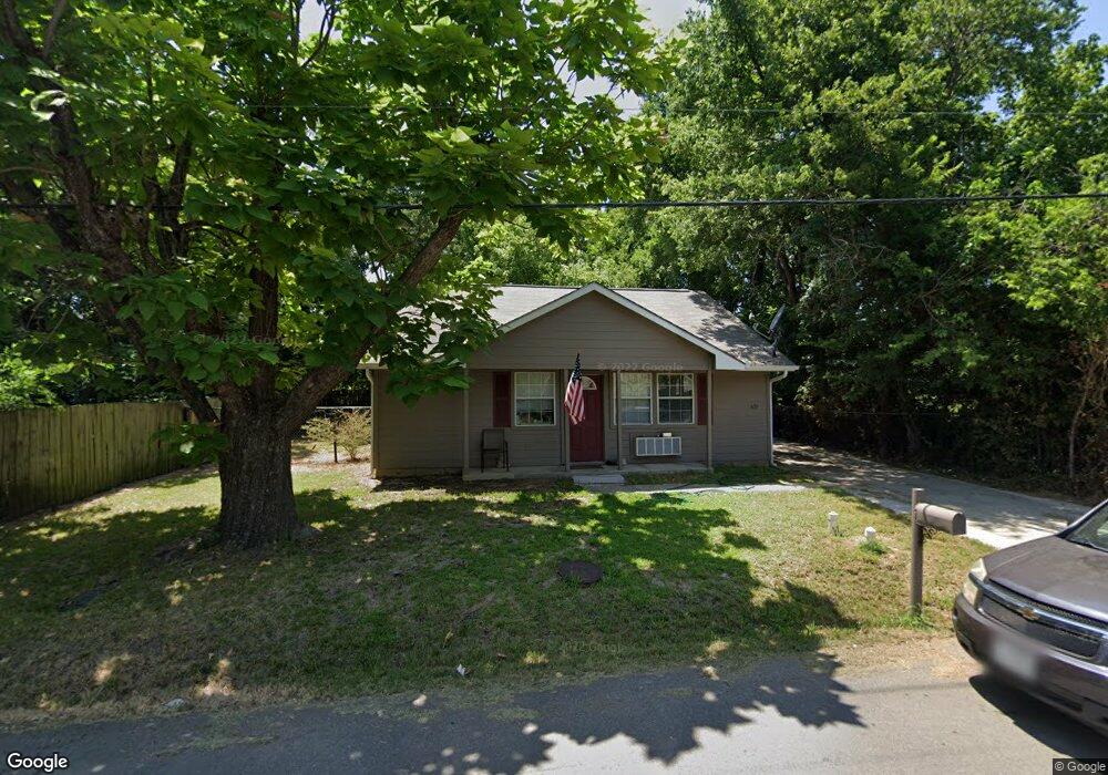 607 Elm St, Bonham, TX 75418 - photo 1