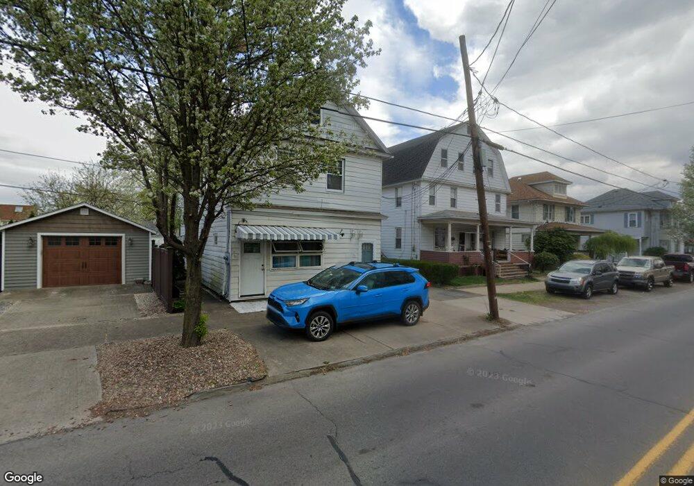88 E 8th St, Wyoming, PA 18644 - photo 1