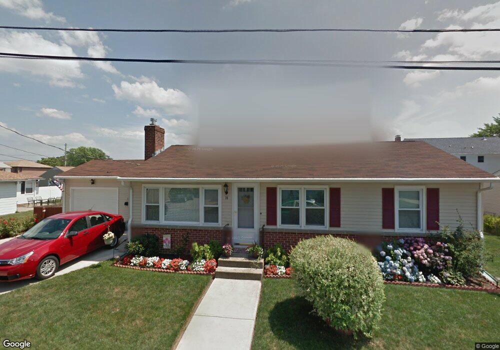 14 Ruskin St, Cranston, RI 02920 - photo 1