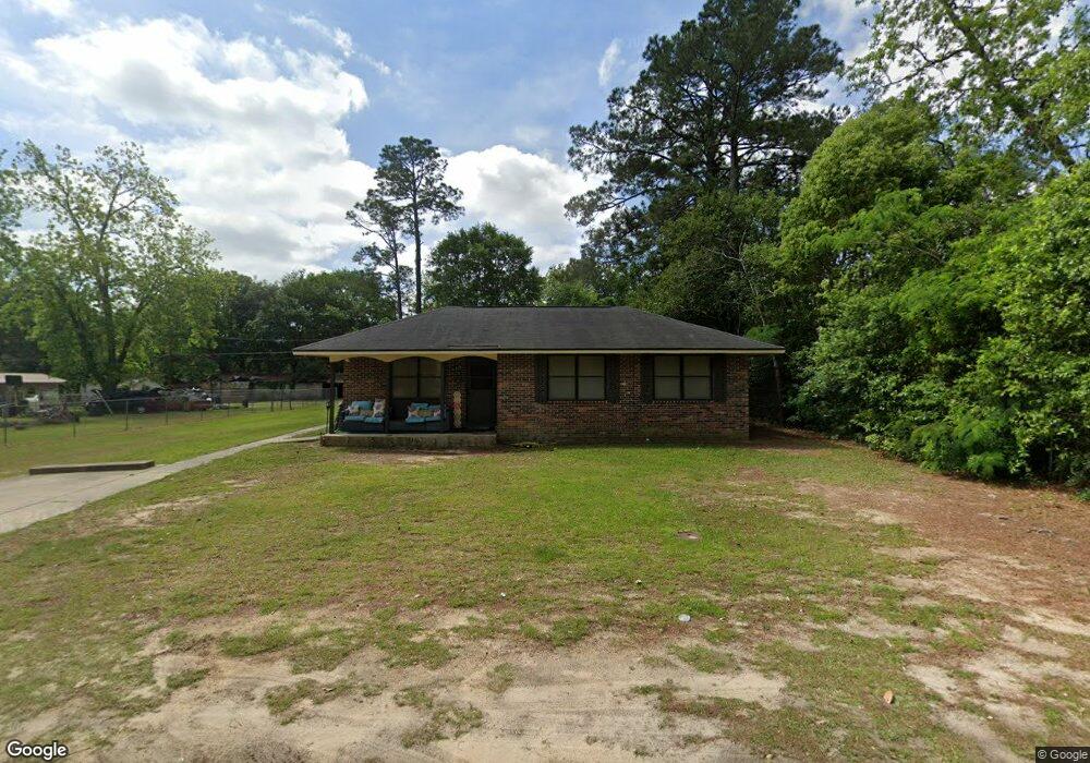 410 W Chattahoochee St, Fitzgerald, GA 31750 - photo 1