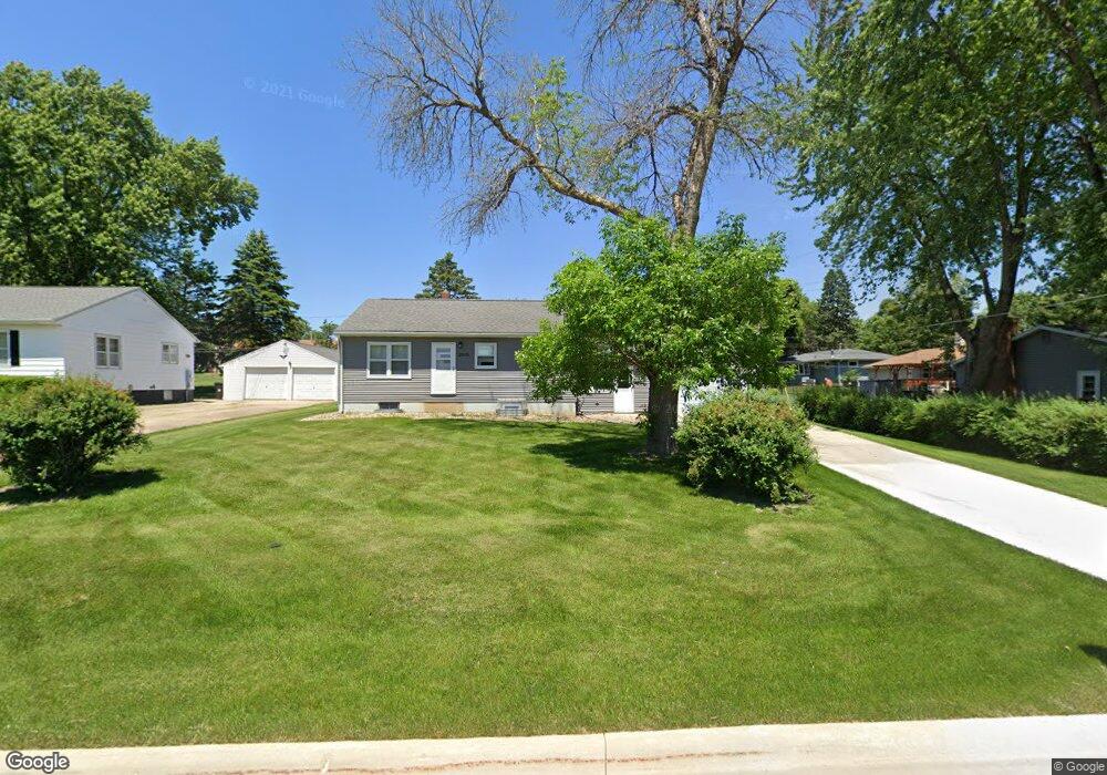 2003 W 4th St, Cedar Falls, IA 50613 - photo 1