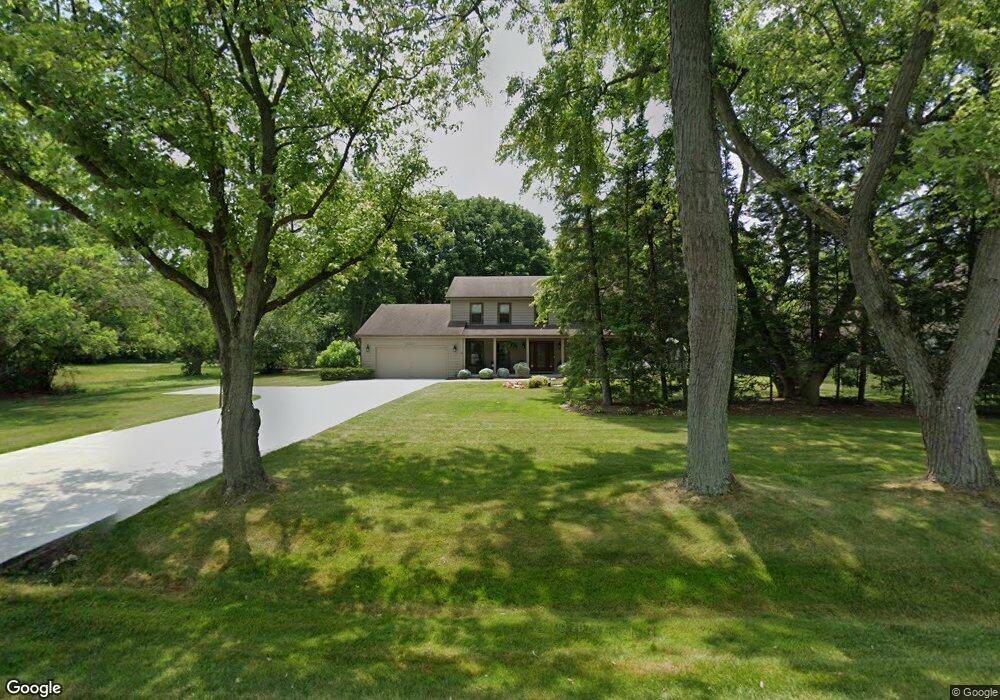 26W151 Parkside Rd, Naperville, IL 60540 - photo 1