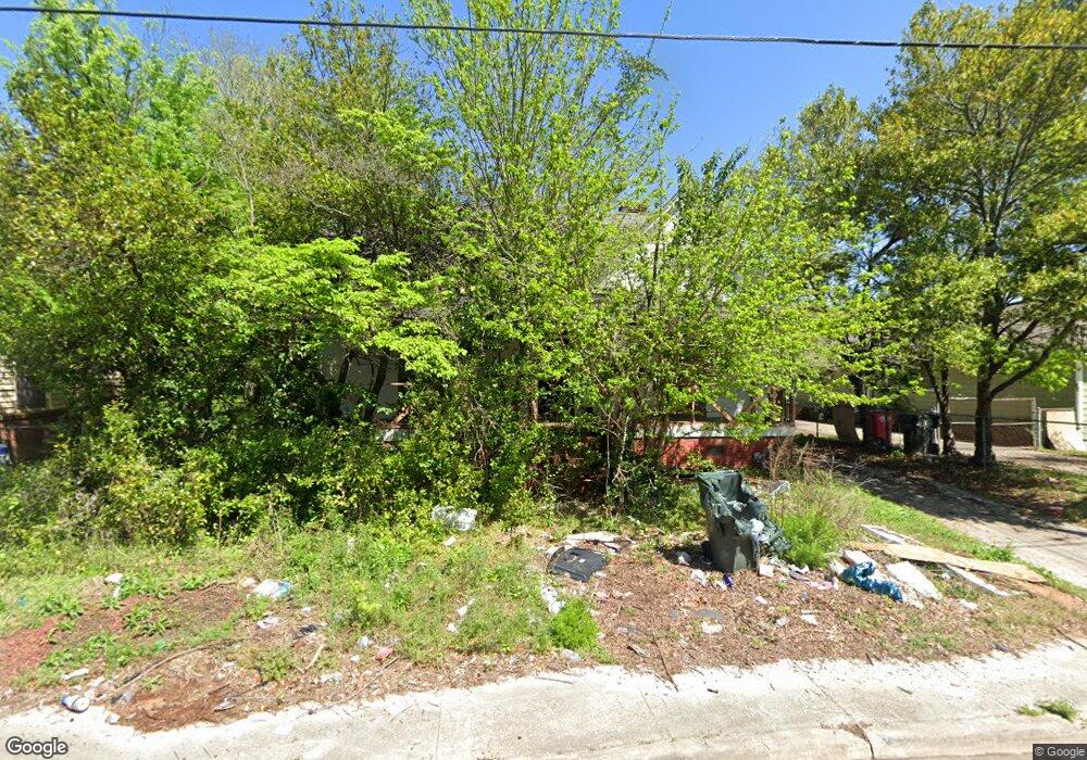 581 Hanson St, Macon, GA 31206 - photo 1