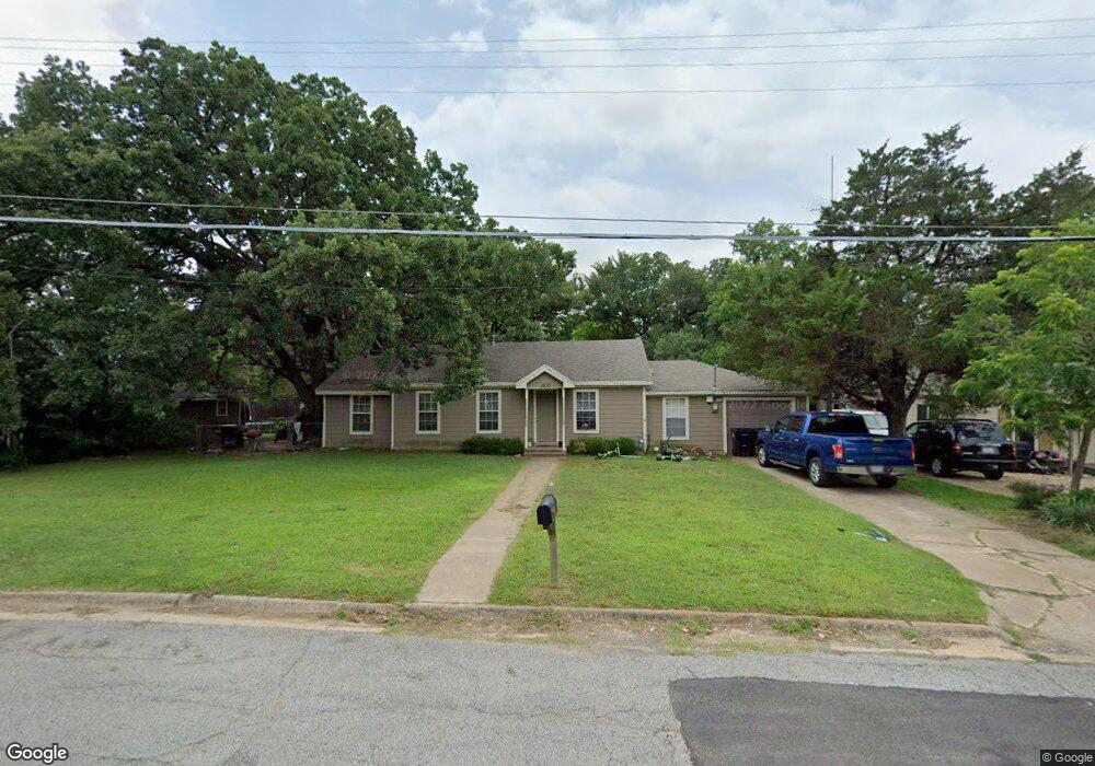 1510 W Texas St, Denison, TX 75020 - photo 1