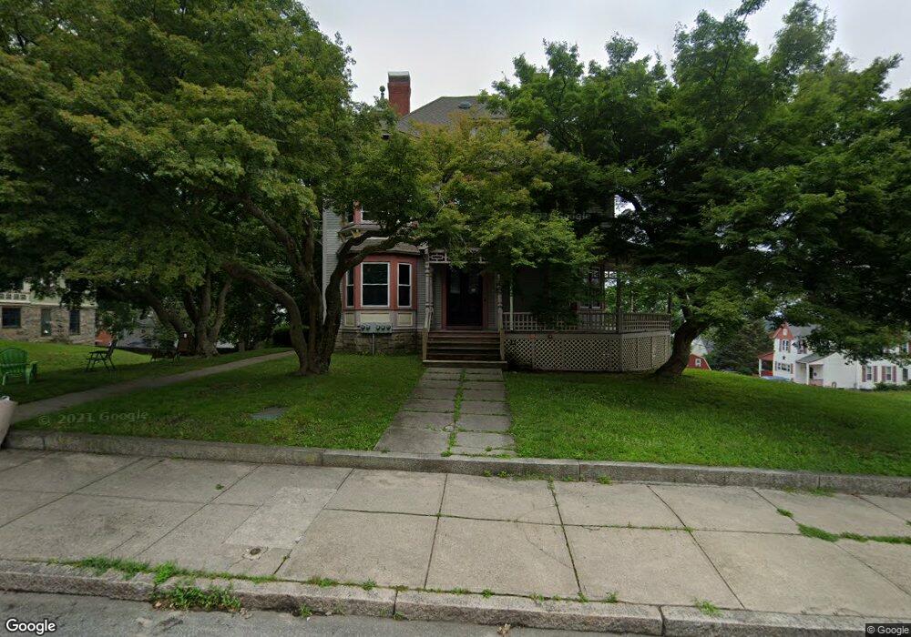 682 Rock St unit 4, Fall River, MA 02720 - photo 1