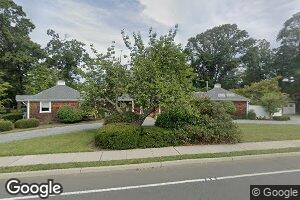 14 E River Rd, Rumson, NJ 07760