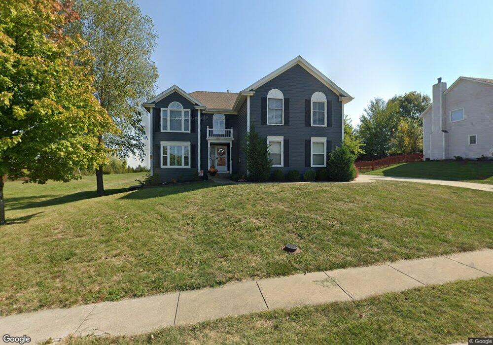 603 Condor St, Raymore, MO 64083 - photo 1