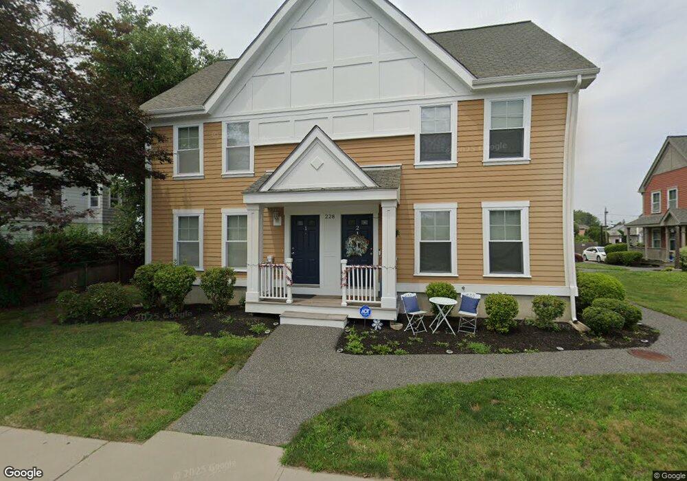 228 Child St unit 1B, Warren, RI 02885 - photo 1