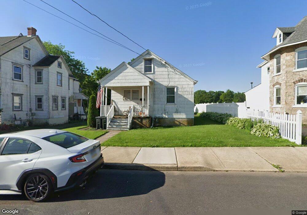 1202 Juniper St, Quakertown, PA 18951 - photo 1