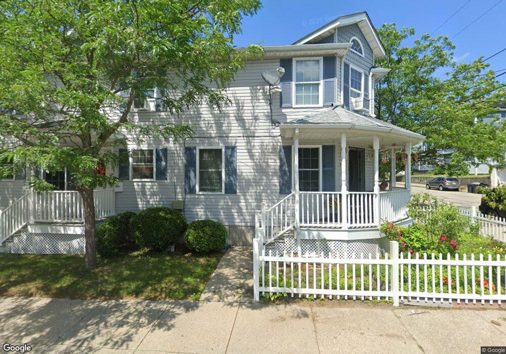 115 Boutwell St, Pawtucket, RI 02860 - photo 1