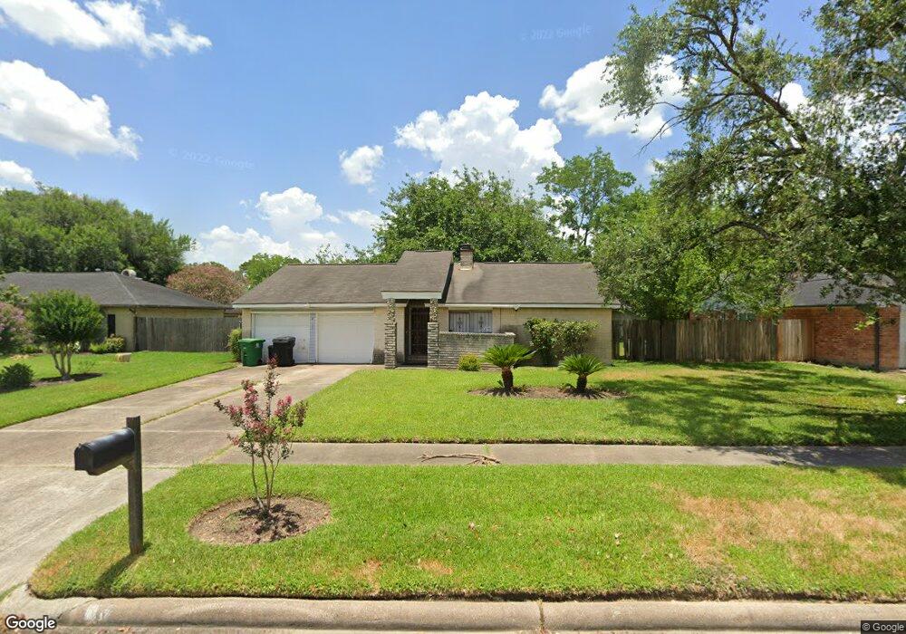 8435 Gulfwood Ln, Houston, TX 77075 - photo 1