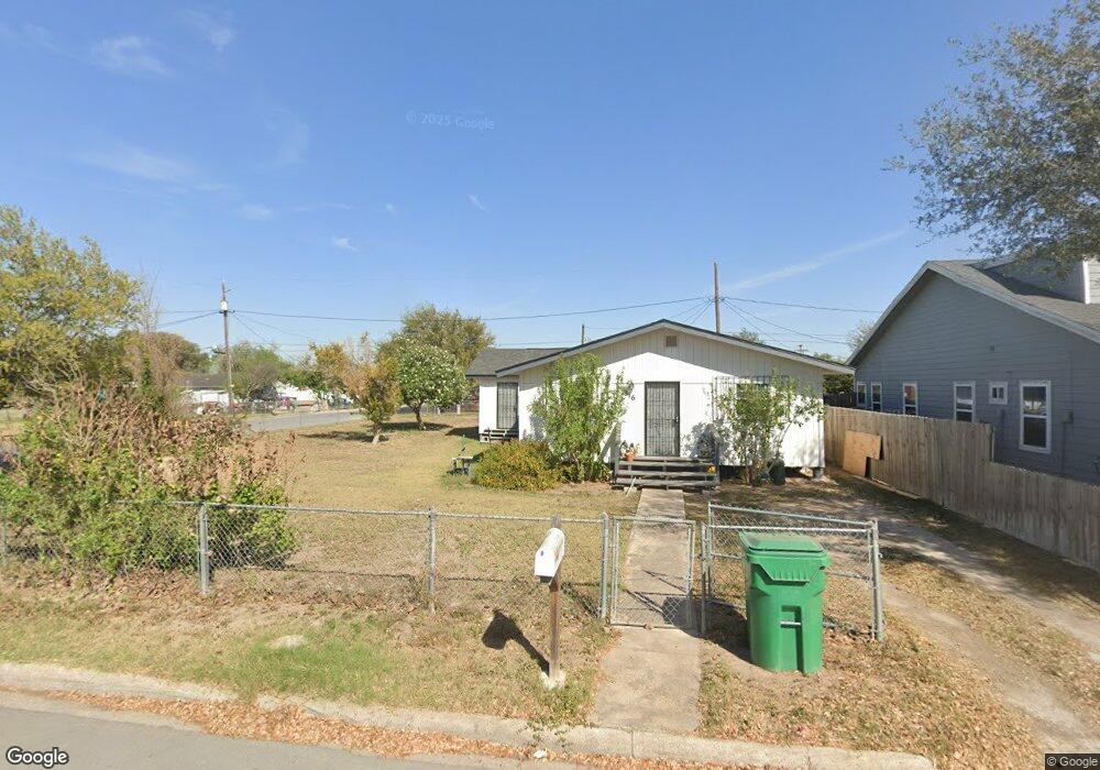 816 N Cypress St, Pharr, TX 78577 - photo 1