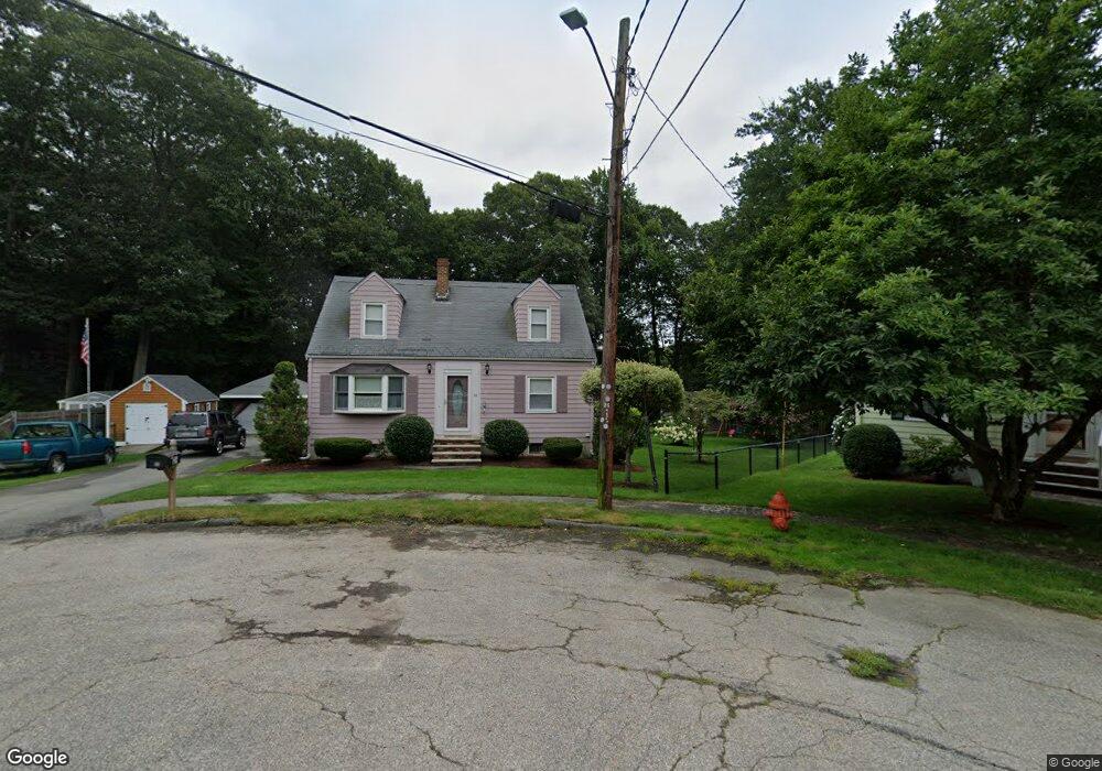 36 Hiawatha Rd, Woburn, MA 01801 - photo 1