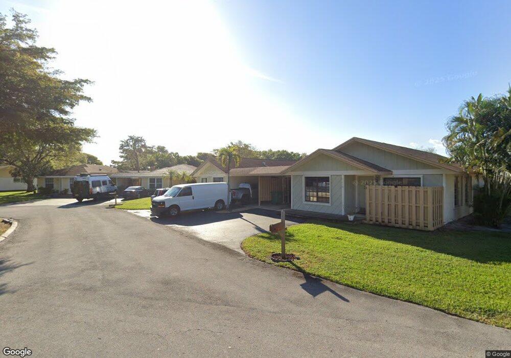 3674 E Forge Rd unit 2, Davie, FL 33328 - photo 1
