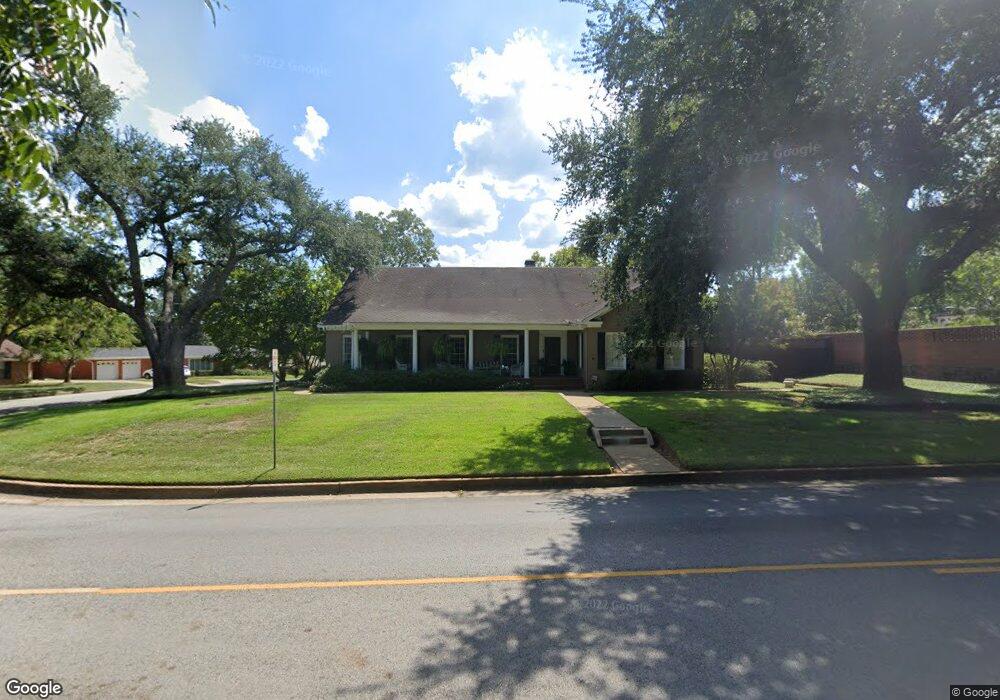 815 Troup Hwy, Tyler, TX 75701 - photo 1