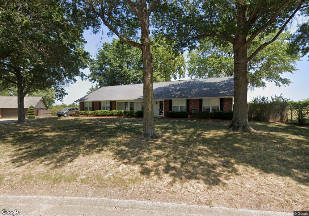 7925 Lariat Cir, Broken Arrow, OK 74014 - photo 1