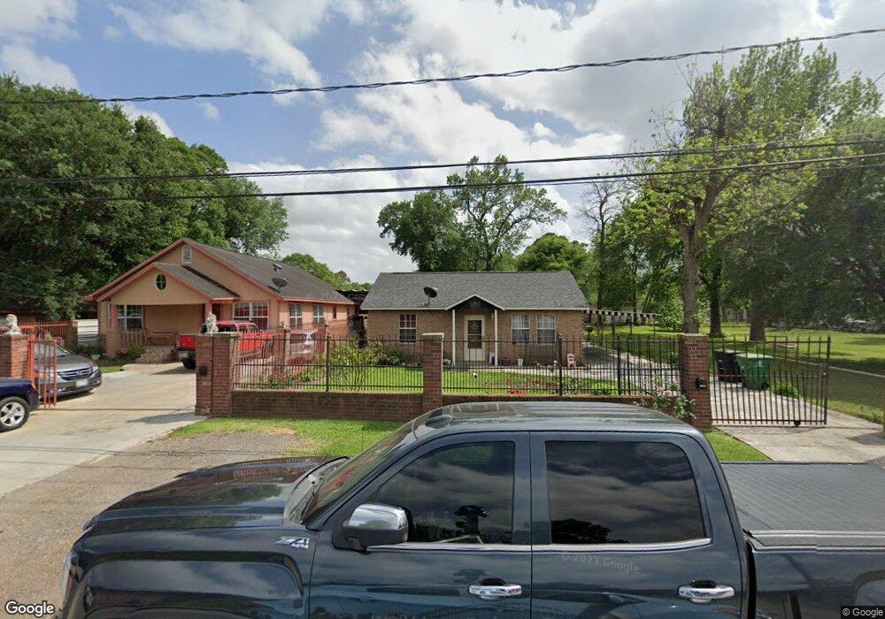 1416 De Boll St, Houston, TX 77022 - photo 1