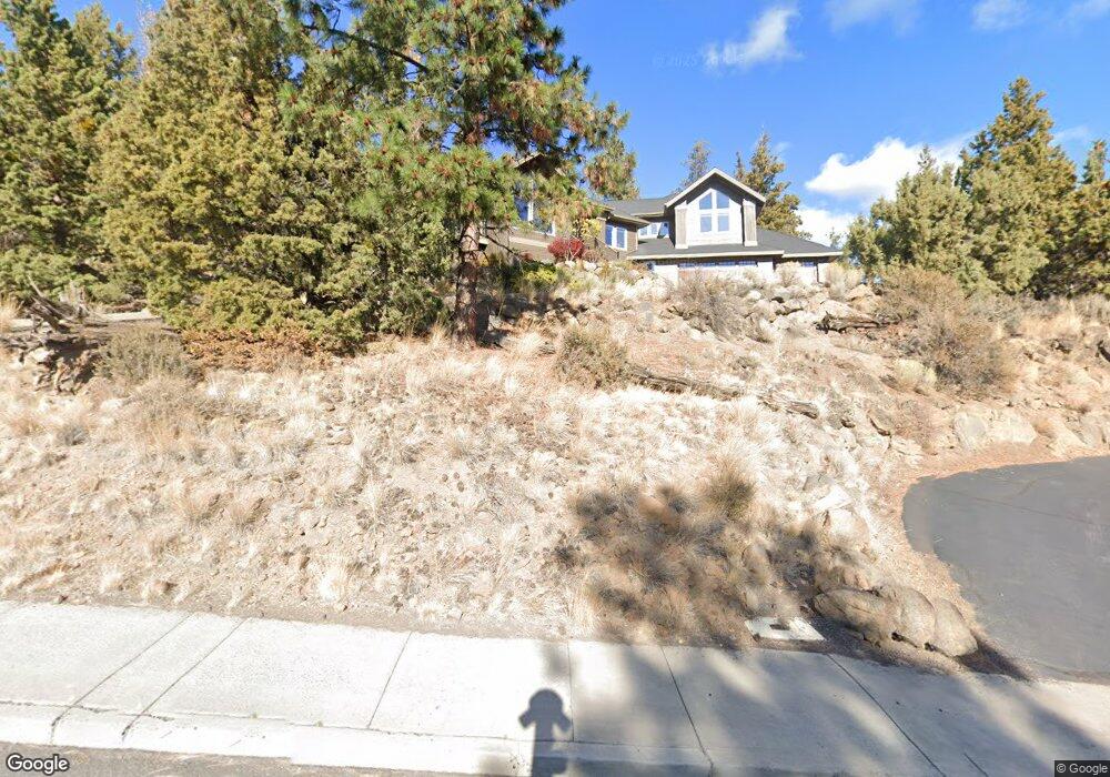 972 NW Summit Dr, Bend, OR 97701 - photo 1