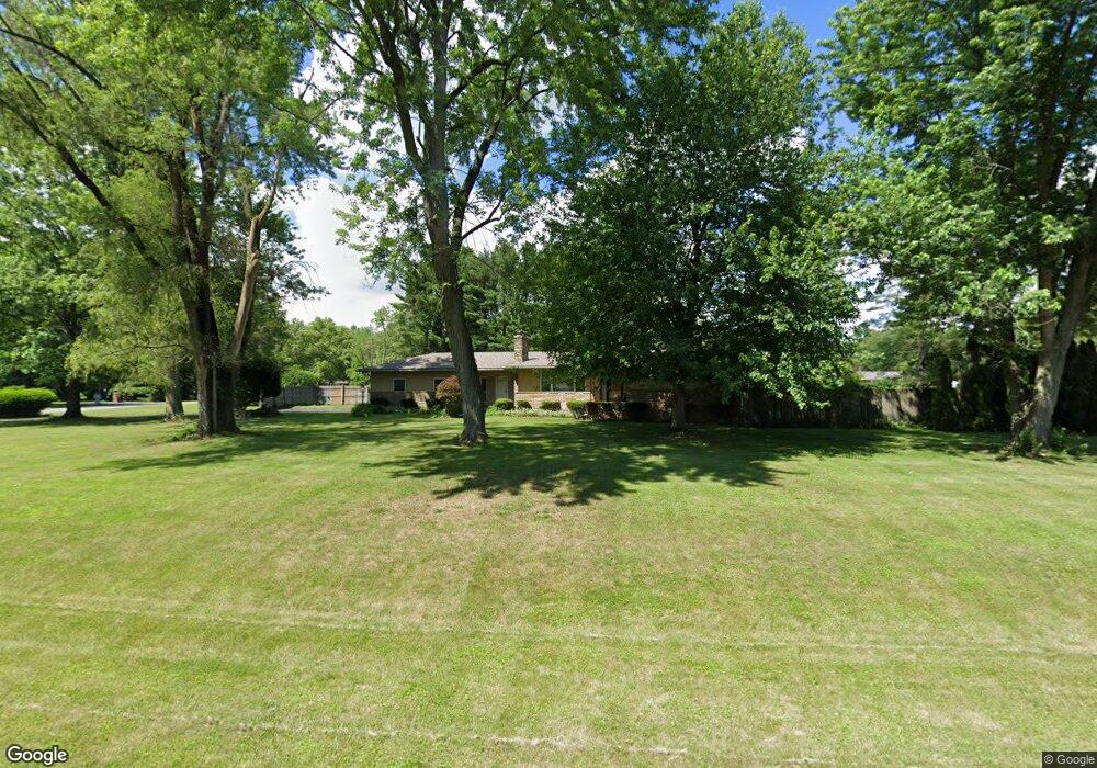 4616 Wingate Rd, Columbus, OH 43232 - photo 1