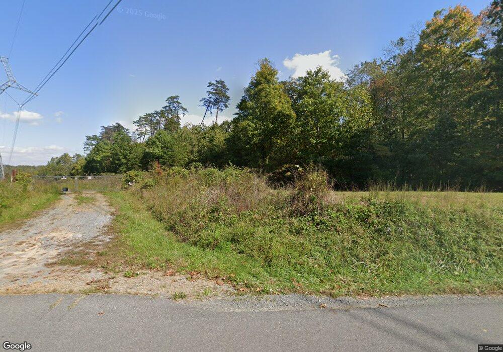 13243 Crest Hill Rd, Flint Hill, VA 22627 - photo 1