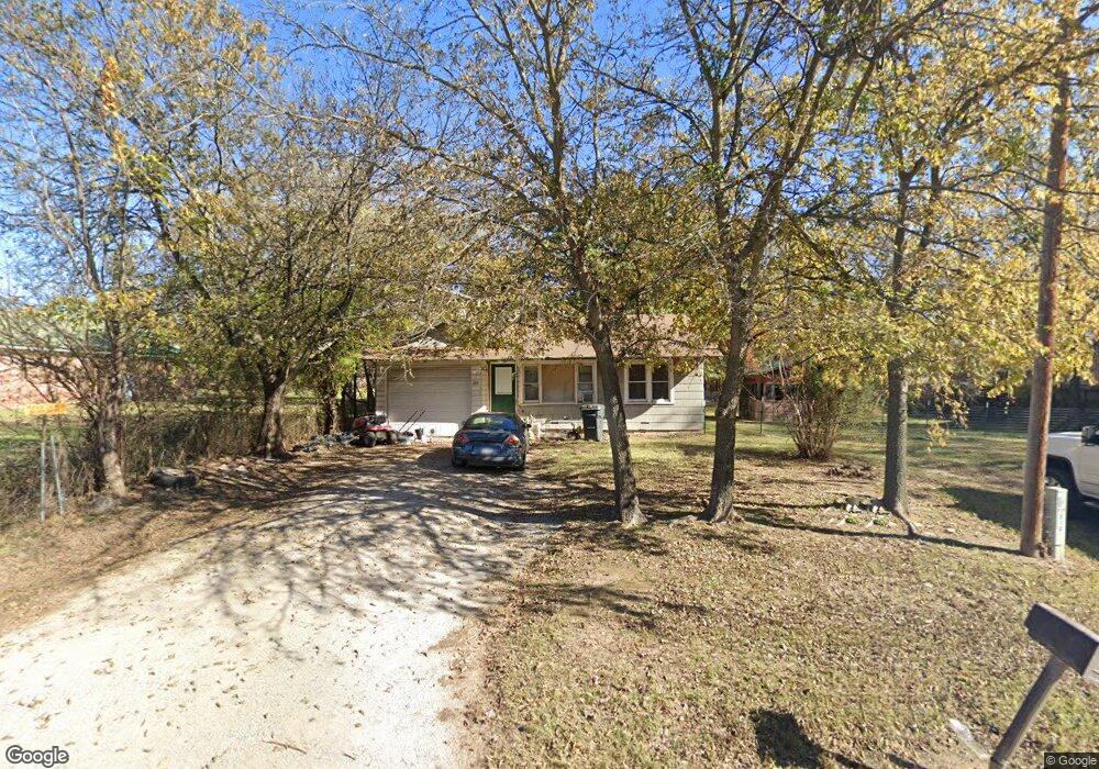 1008 C St SW, Ardmore, OK 73401 - photo 1