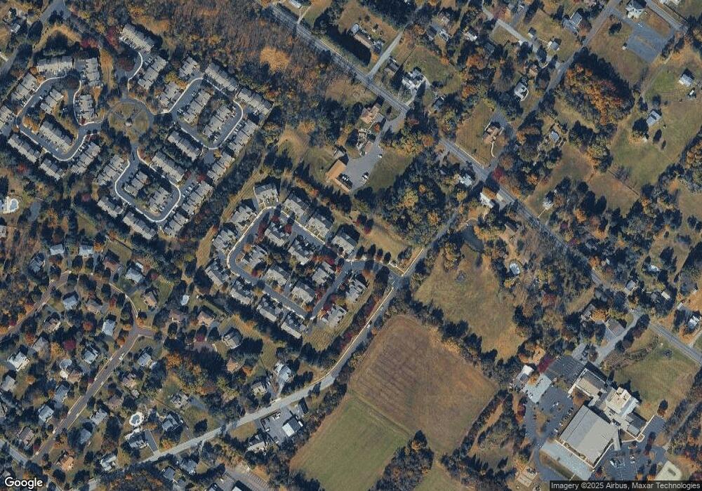 2 Wheatsheaf Ln unit 1, Norristown, PA 19403 - photo 1