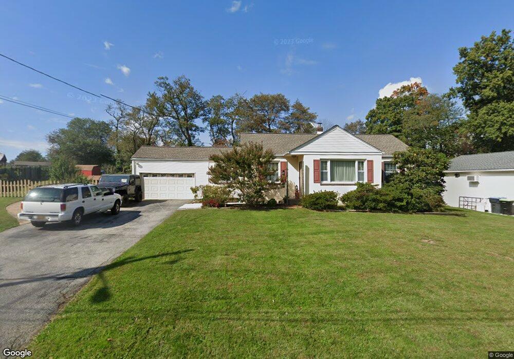 8 Yale Rd, Marshallton, DE 19808 - photo 1