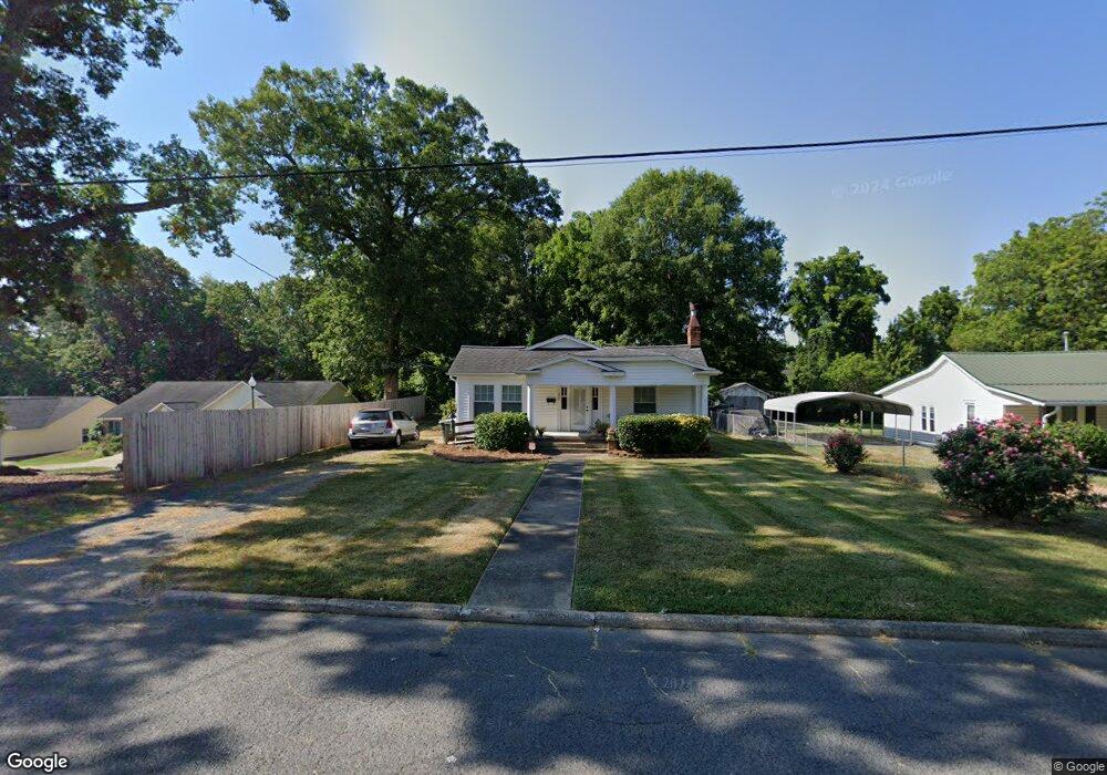 320 Stowe Ave, Asheboro, NC 27203 - photo 1