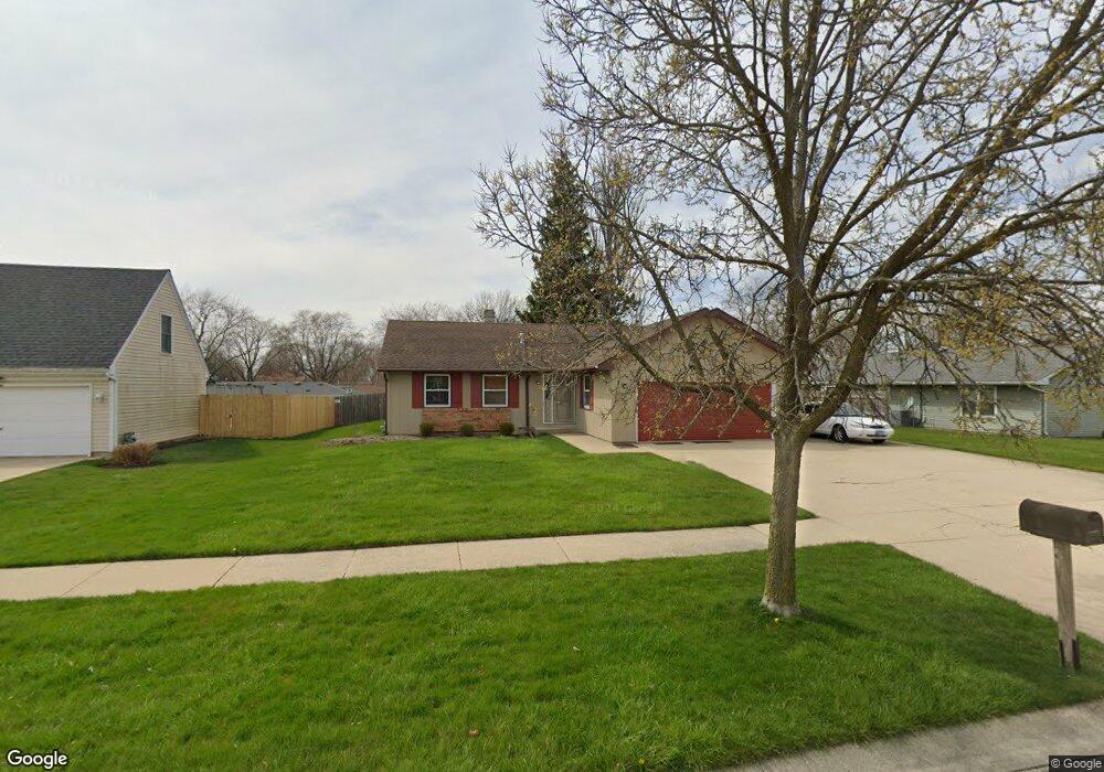 1140 Grenada Dr unit 9, Aurora, IL 60506 - photo 1