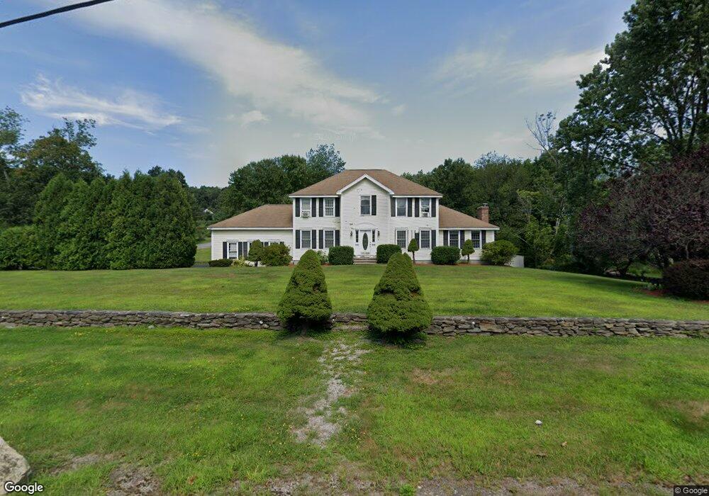 47 Stonehenge Rd, Londonderry, NH 03053 - photo 1