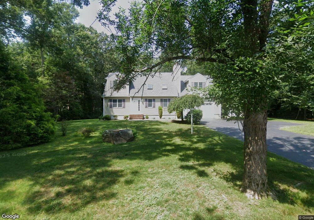 77 Emerald Dr, North Dartmouth, MA 02747 - photo 1