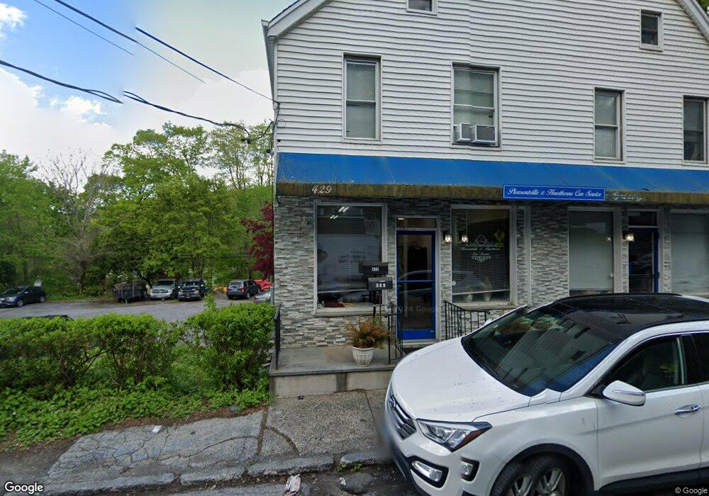 429 Commerce St, Hawthorne, NY 10532 - photo 1