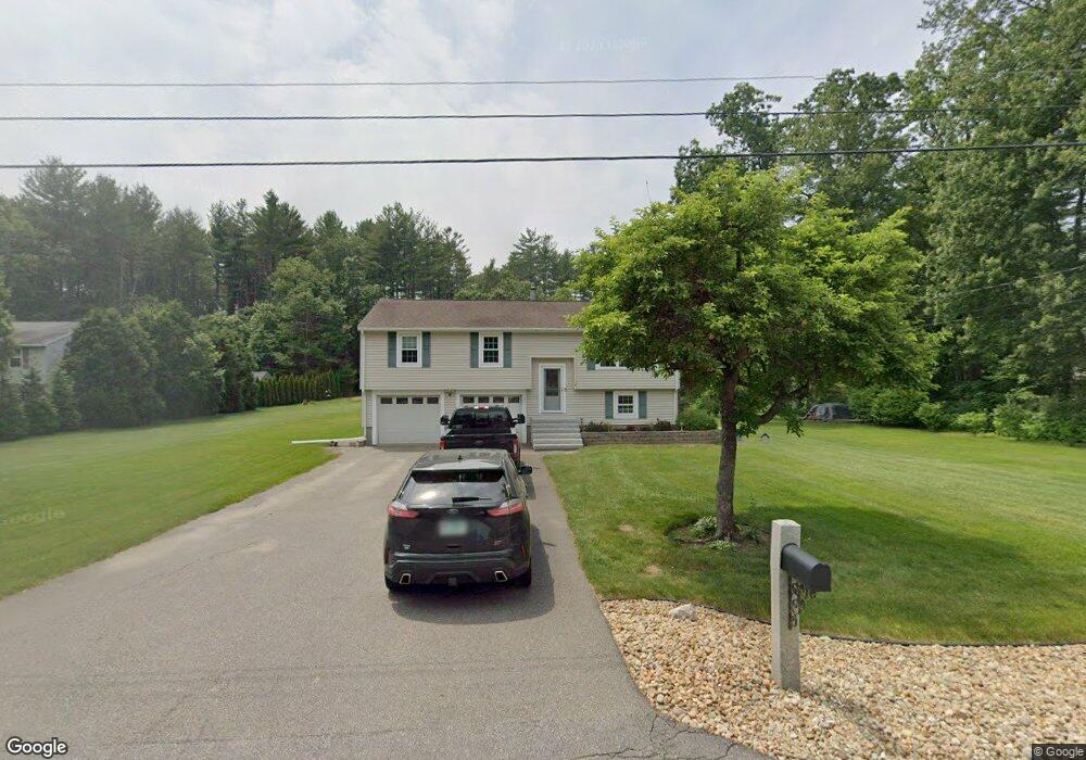 7 Parker Cir, Litchfield, NH 03052 - photo 1