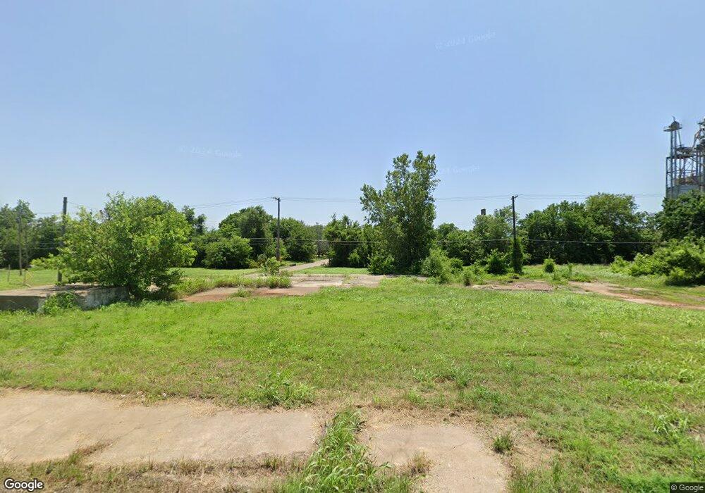 202 W Cherry, Cushing, OK 74023 - photo 1