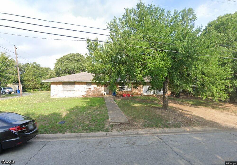 2731 Juanita Dr, Denison, TX 75020 - photo 1