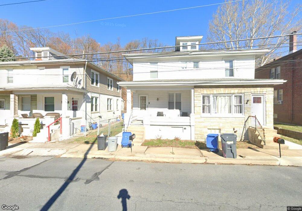 127 Spring Valley Rd, Reading, PA 19605 - photo 1