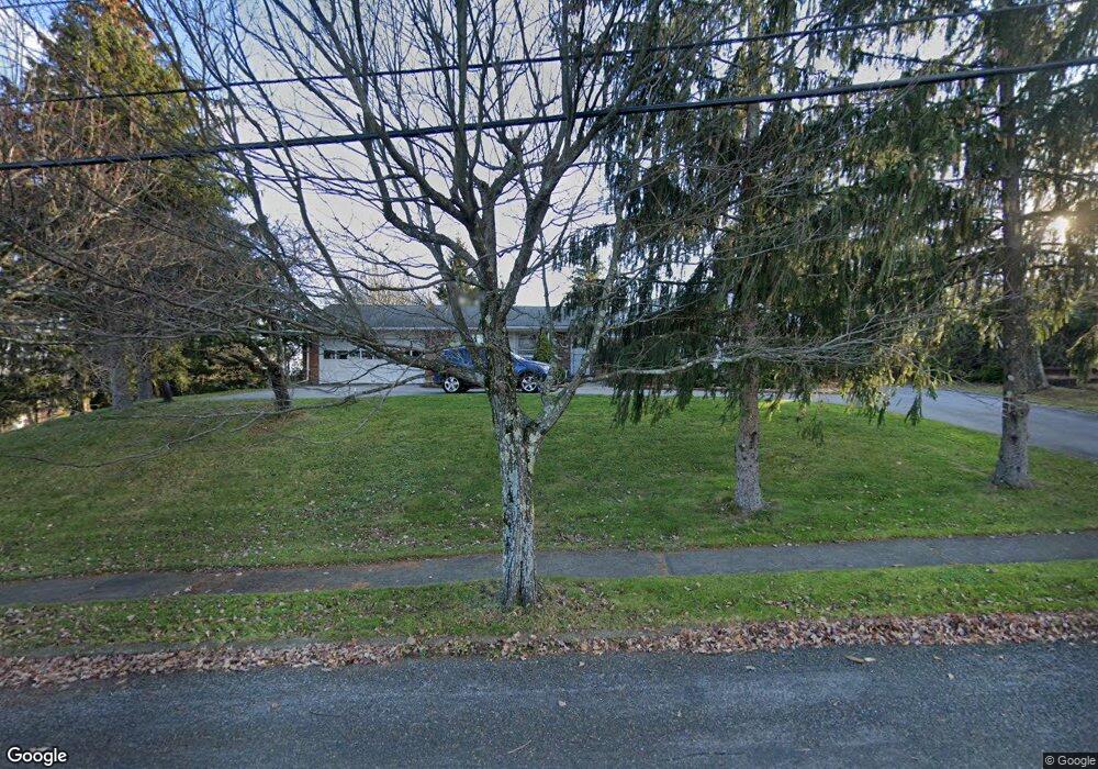 141 Neptune Dr, Monroe, NY 10950 - photo 1